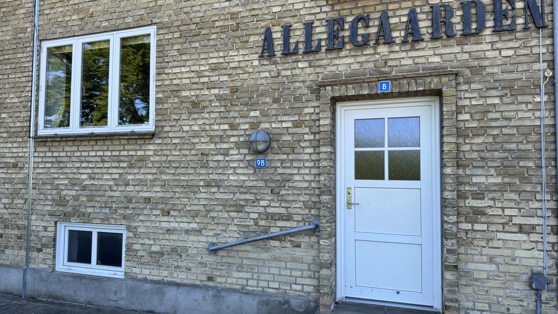 department-image-2