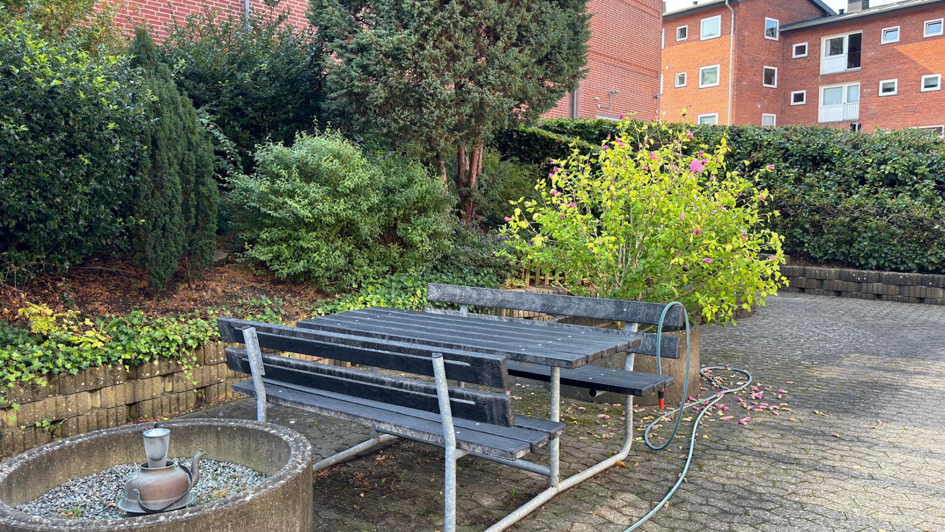 department-image-2