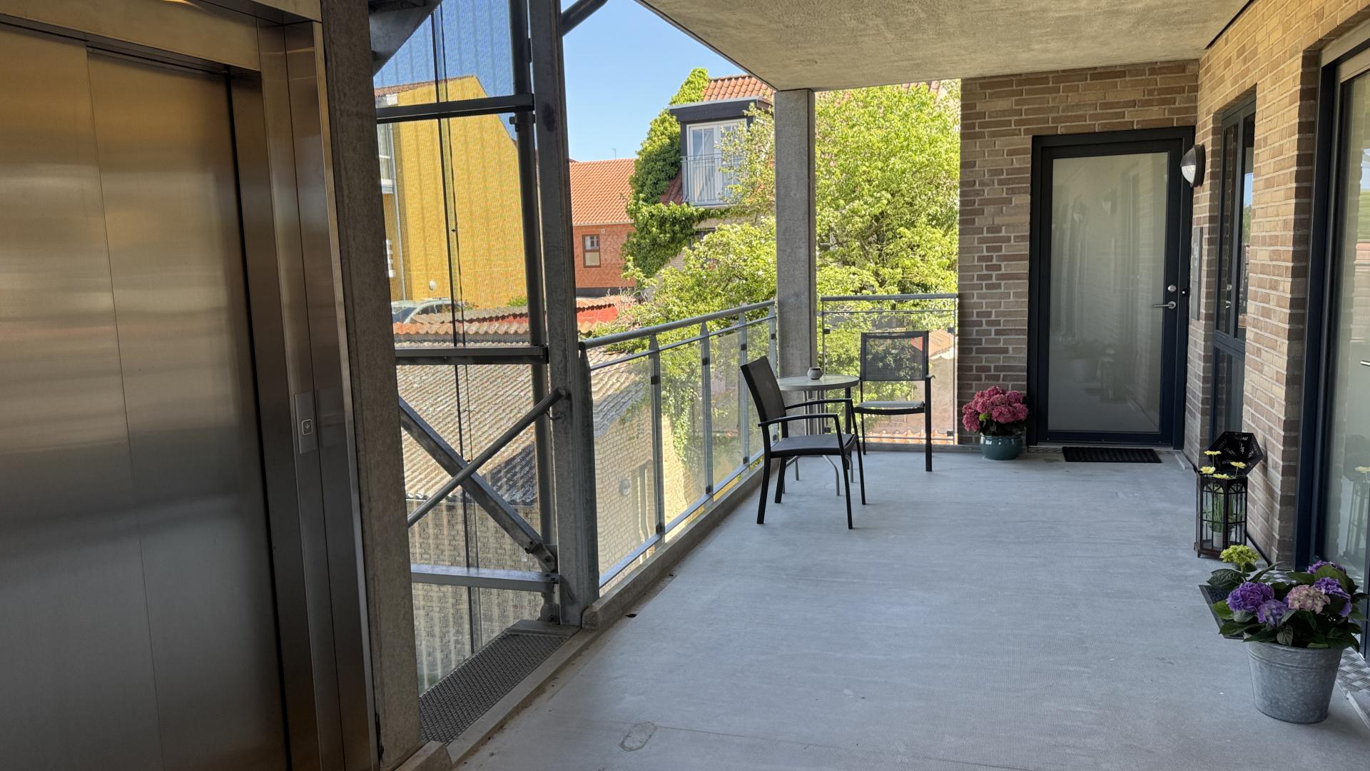 department-image-4