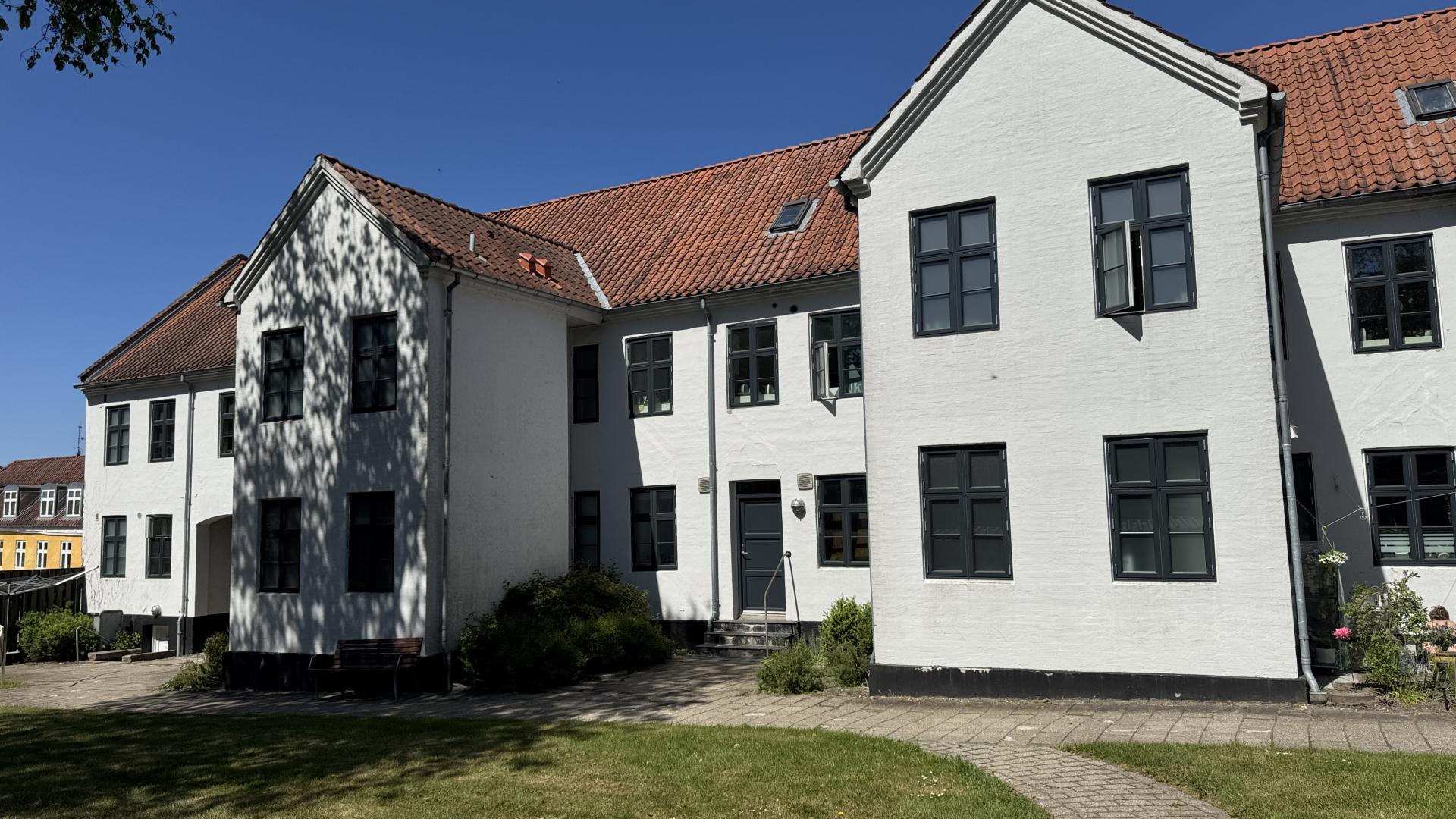 department-image-3