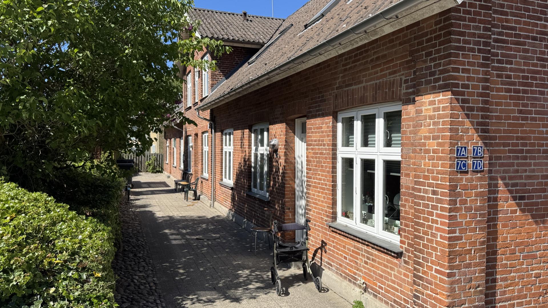 department-image-1
