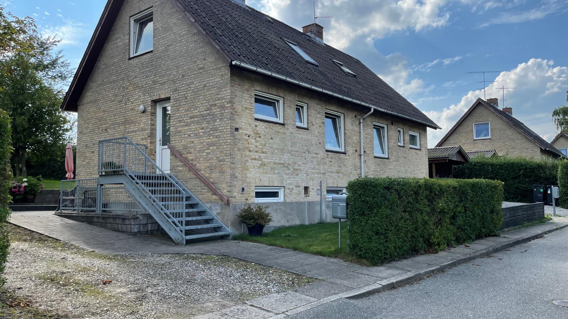 department-image-1