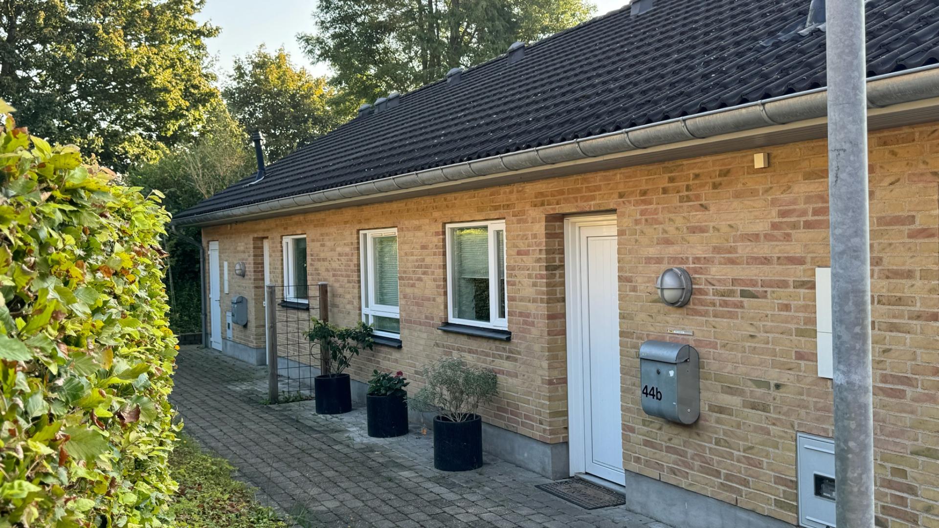 department-image-3