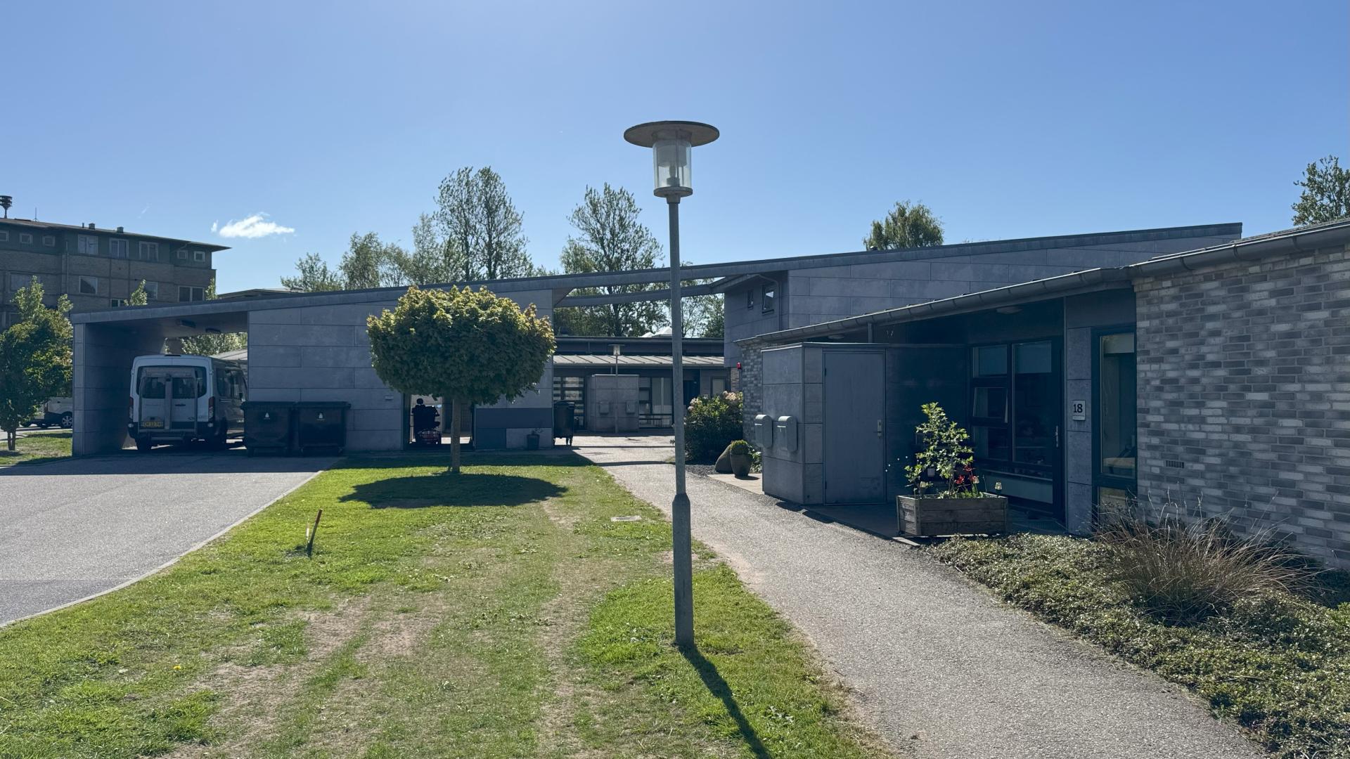 department-image-4