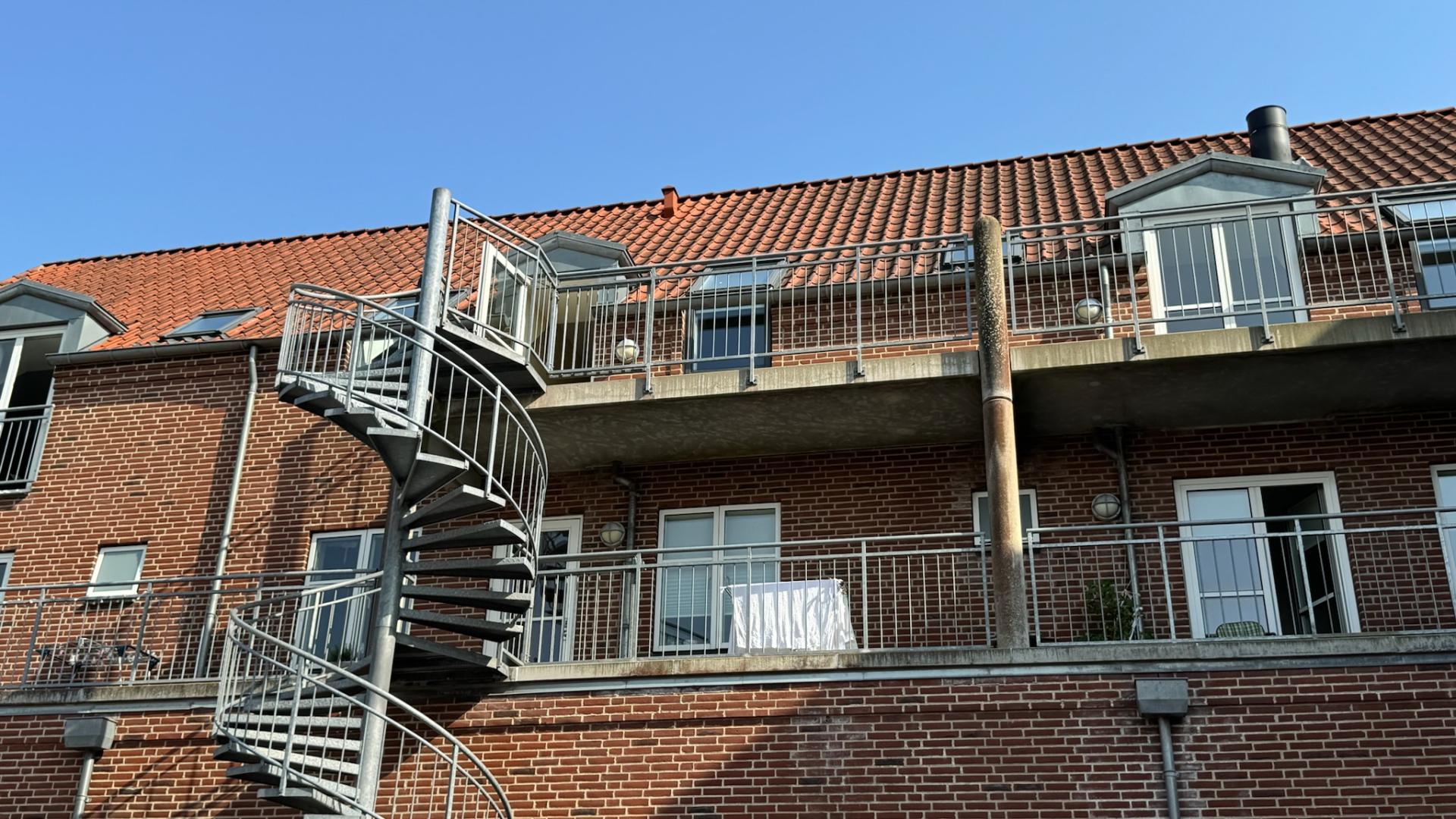 department-image-4