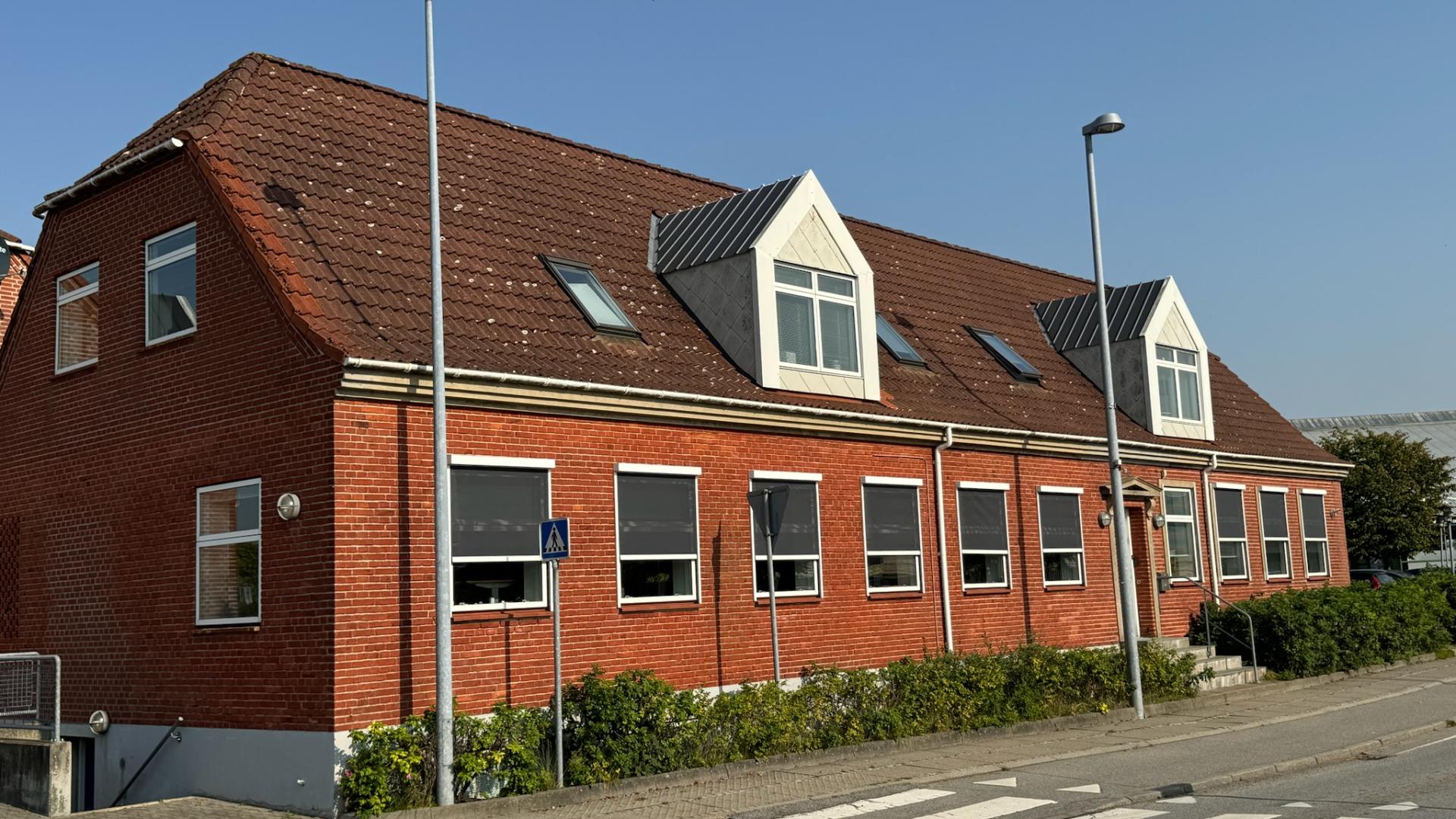department-image-3