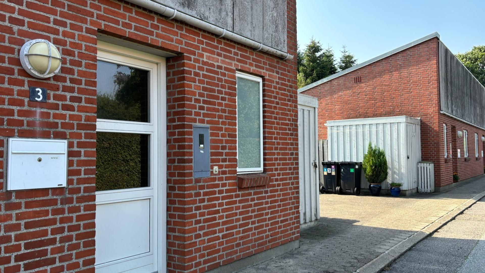 department-image-3